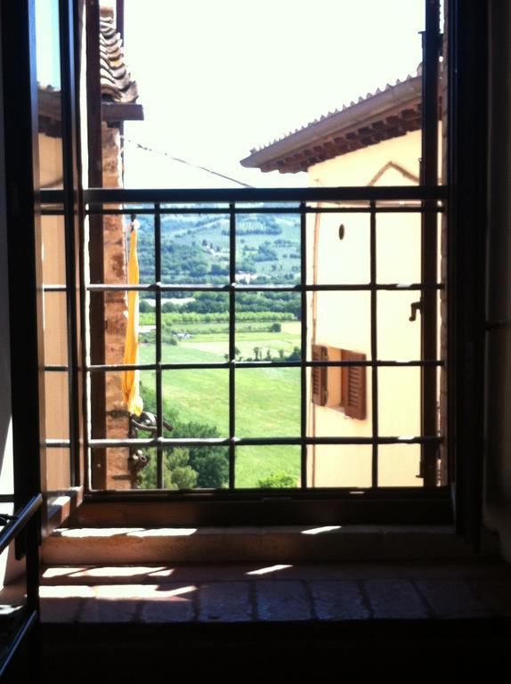 Residenza Le Volte Degli Angeli Apartment Spello Bilik gambar